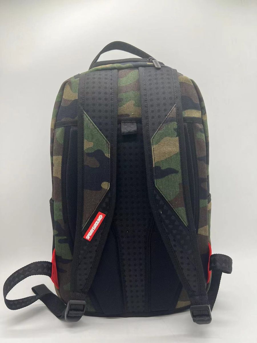 Spray Ground SHARK CENTRAL CAMO DLXS BACKPACK