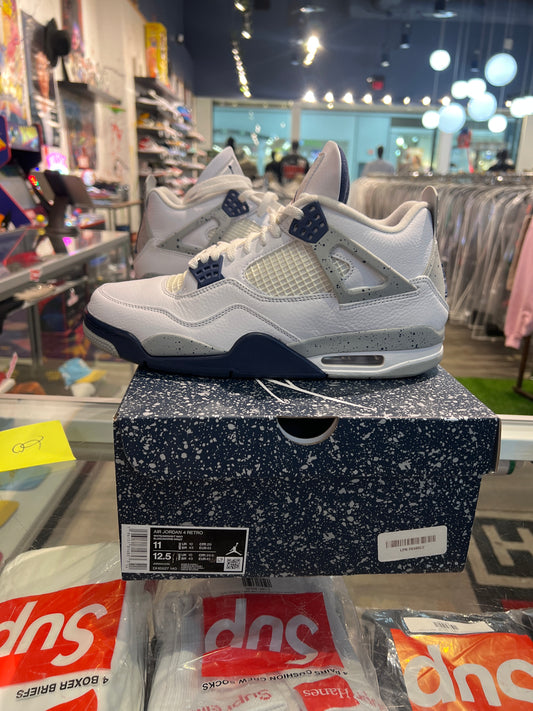 Air Jordan 4 Midnight Navy (USED.)