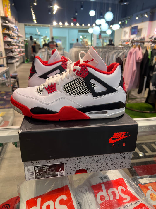 Air Jordan 4 Fire Red (USED)