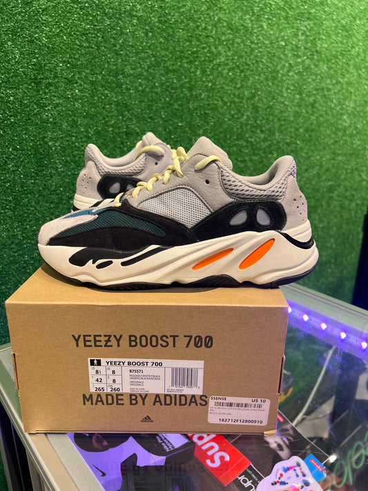 Yeezy 700 Boost Wave Runner (USED)