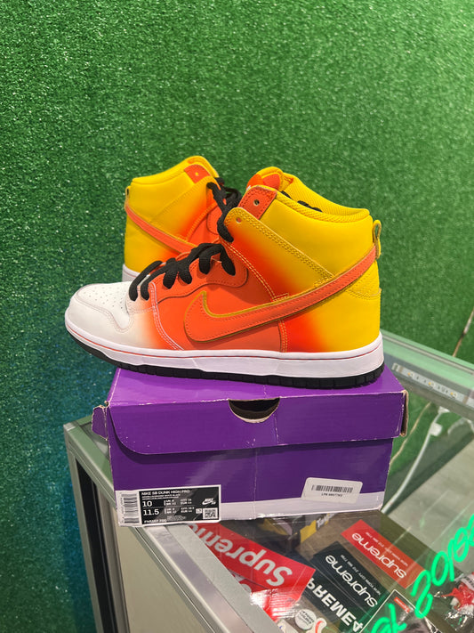 Nike sb dunk high candy corn (USED)