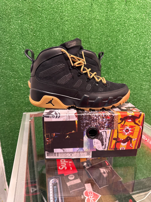 Air Jordan 9 black light gum (USED)