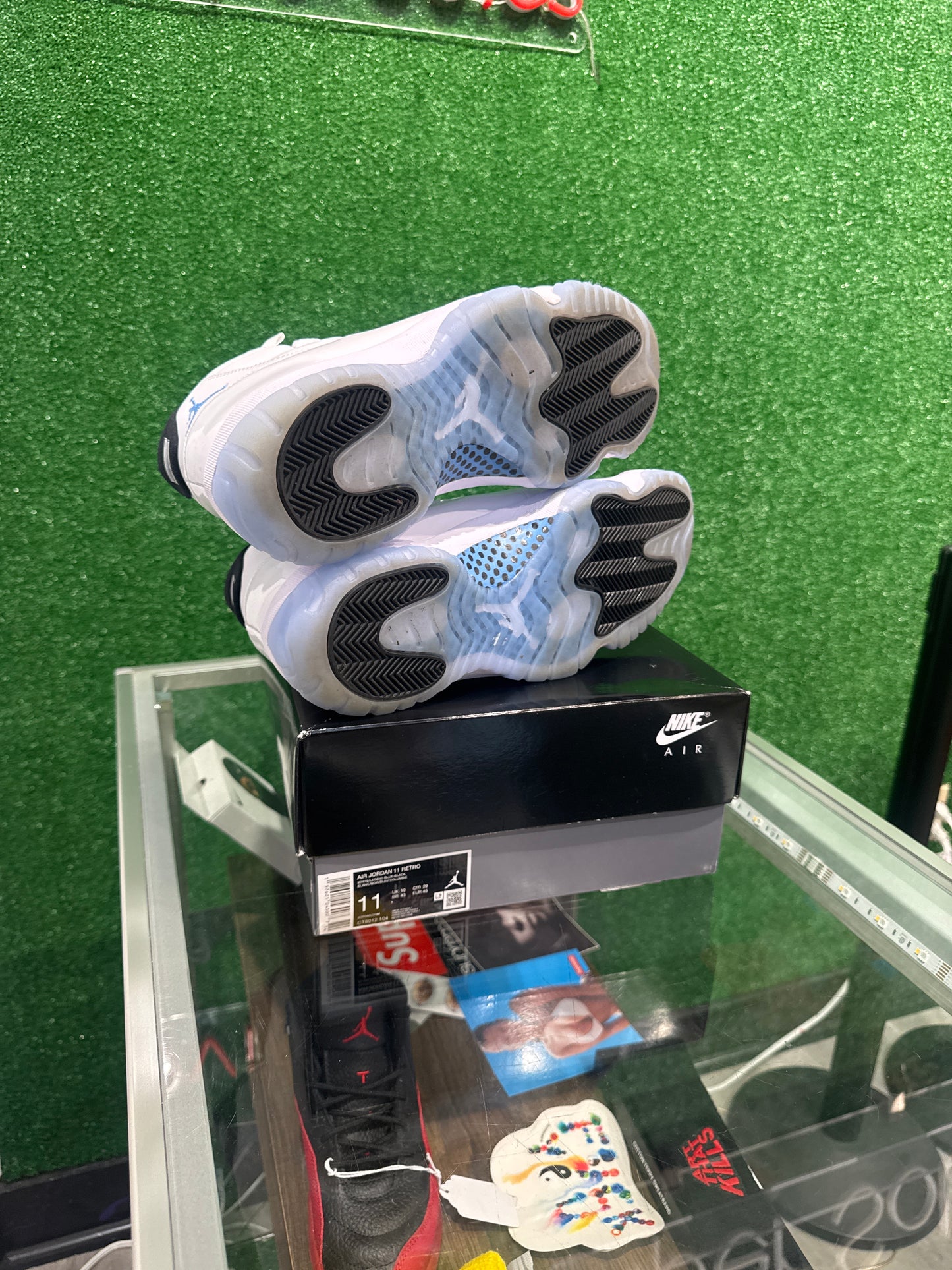 Air Jordan 11 Columbia legend blue (USED)