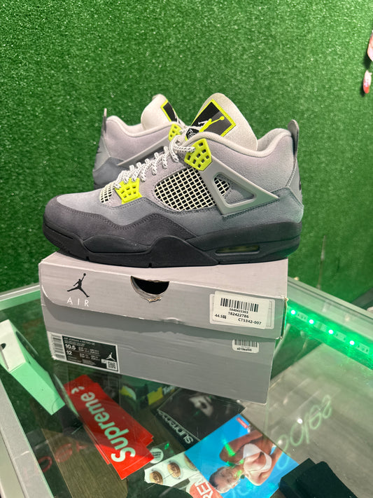 Air Jordan 4 95 Neon (USED)