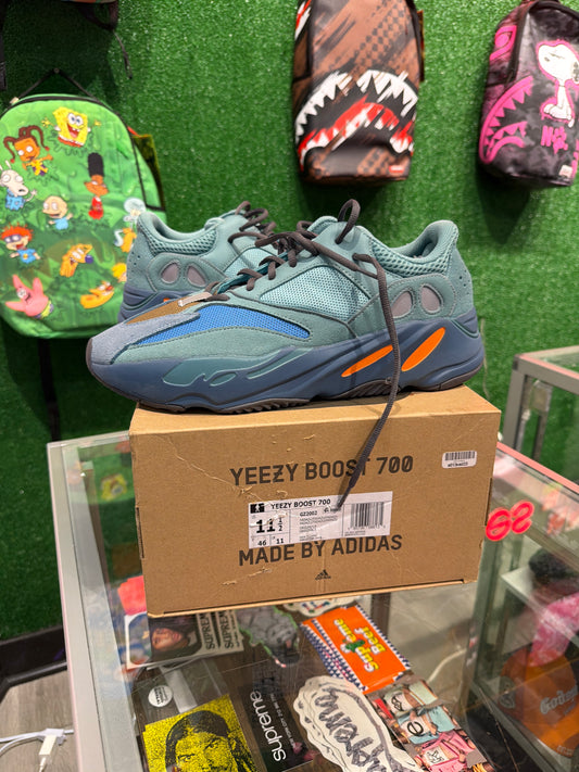 Yeezy 700 Faded Azure (USED)