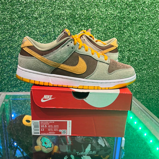 Nike dunk low dusty olive (USED)