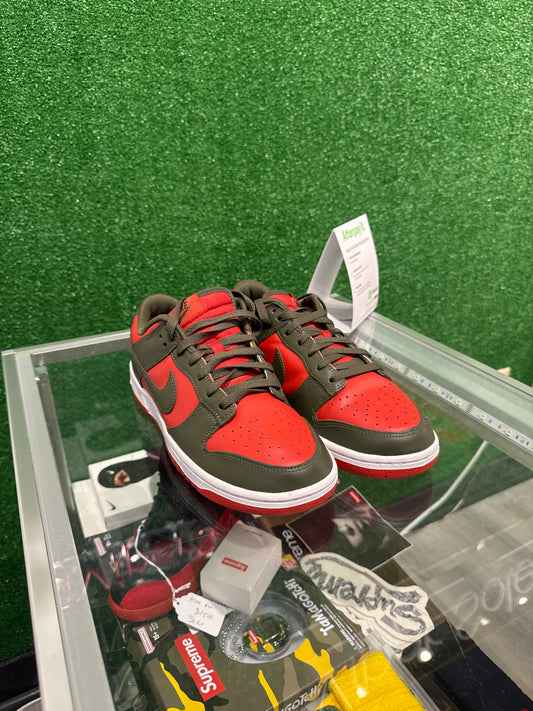 Nike dunk low mystic red cargo khaki (USED)