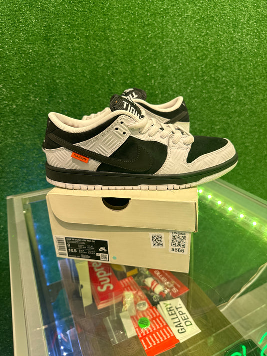 Nike sb dunk low tightbooth(USED)