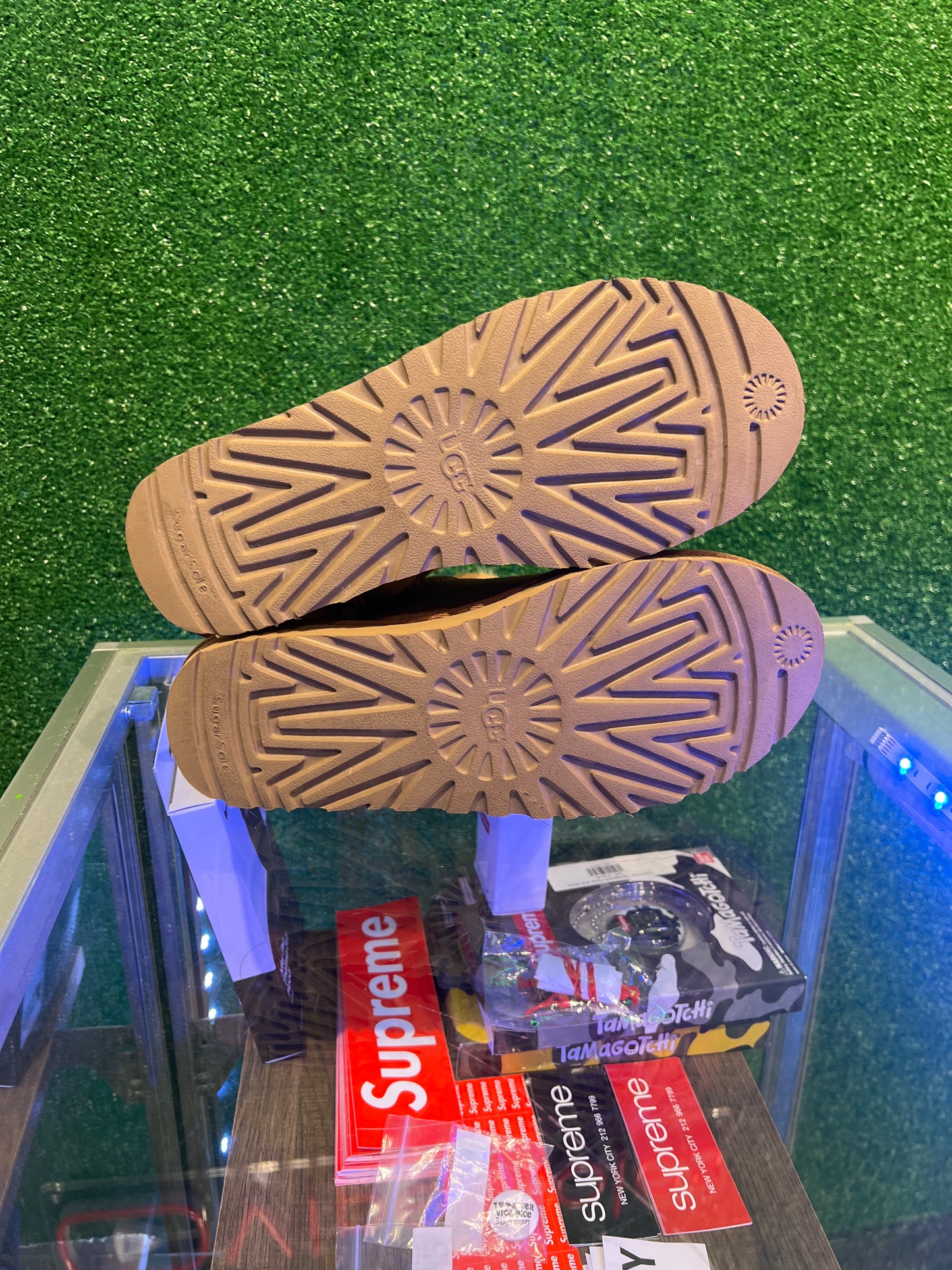 ugg bailey bow ii boot chestnut (USED)