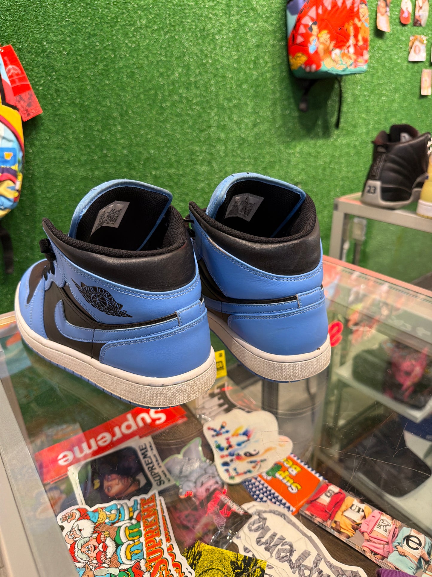Air Jordan 1 mid university blue (USED)