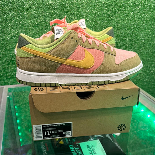 Nike Dunk Low Sun Club (USED)