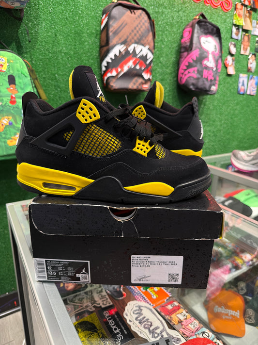 Air Jordan 4 Thunder (2023) (USED)