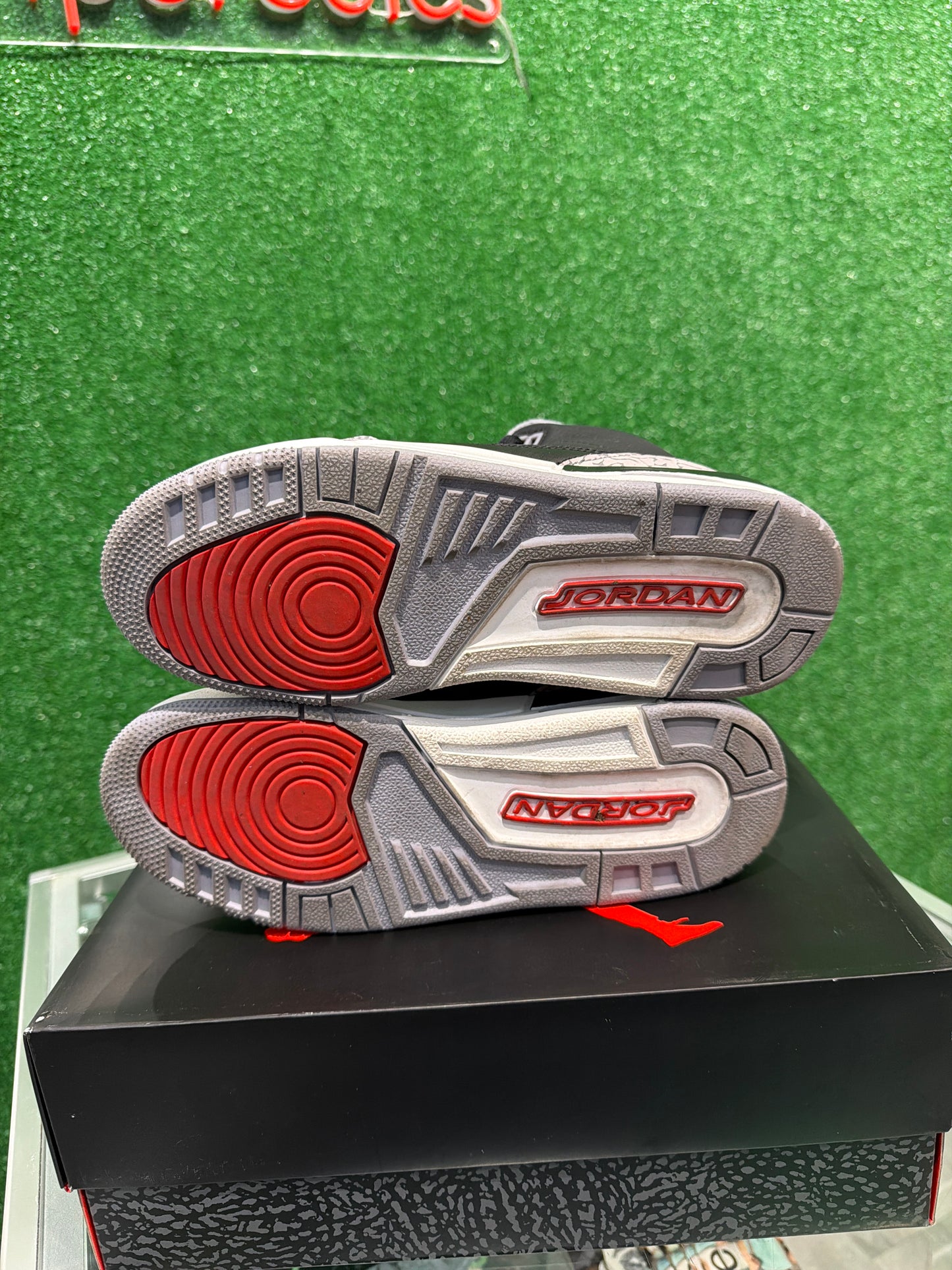 Air Jordan 3 Black Cement (GS) (2024) (USED)