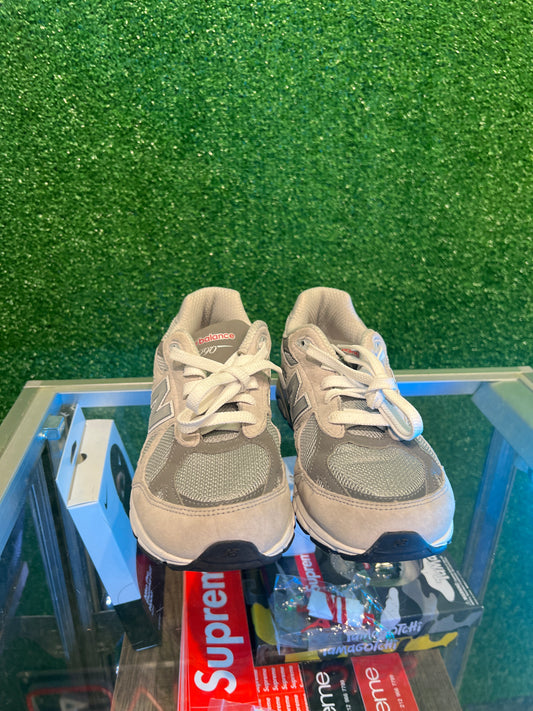New Balance 990 V3 (USED)