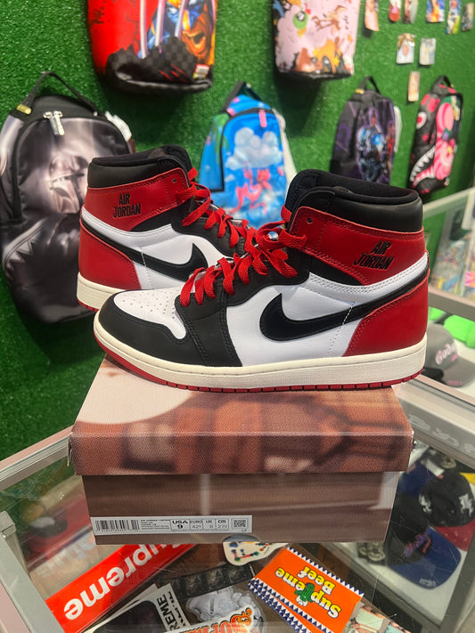 Air Jordan 1 black toe reimagined (USED)
