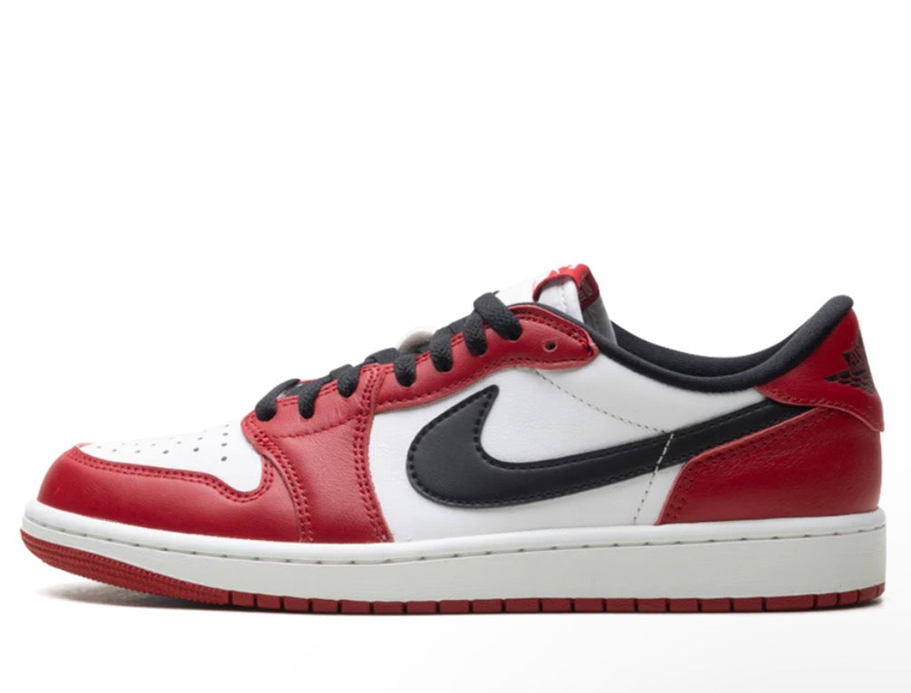 Air Jordan 1 low Chicago (2025)