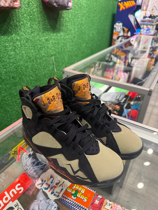 Air Jordan 7 black olive (USED)