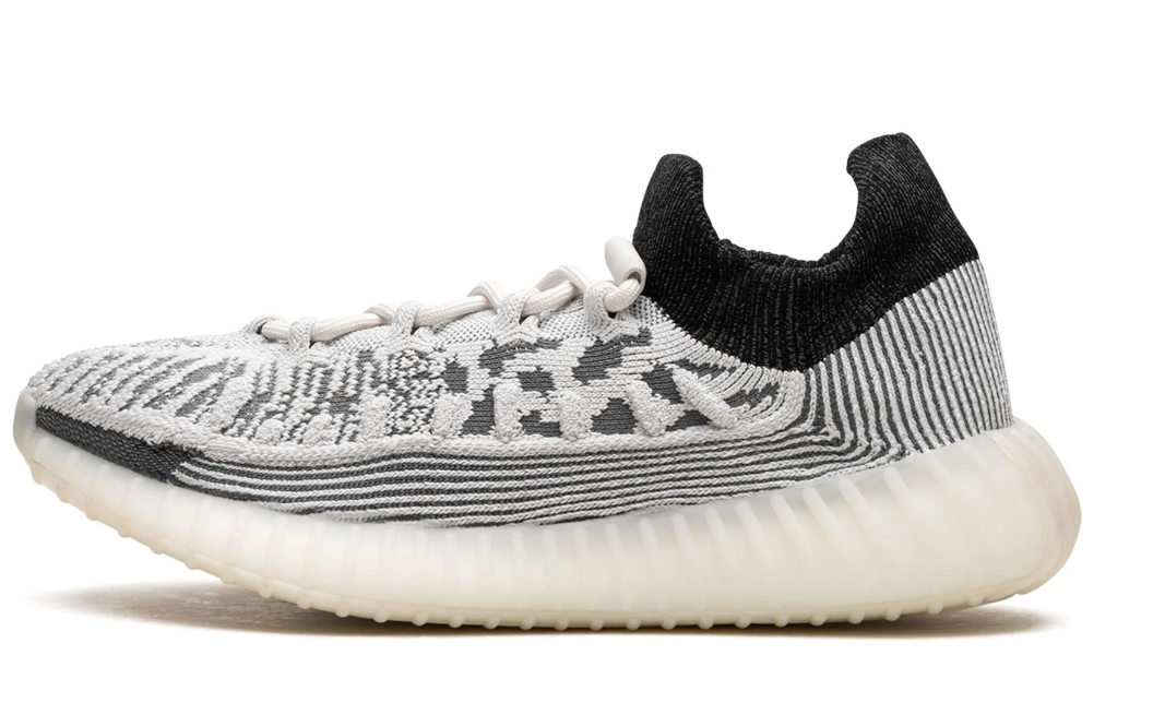 Yeezy 350 v2 cmpct Panda