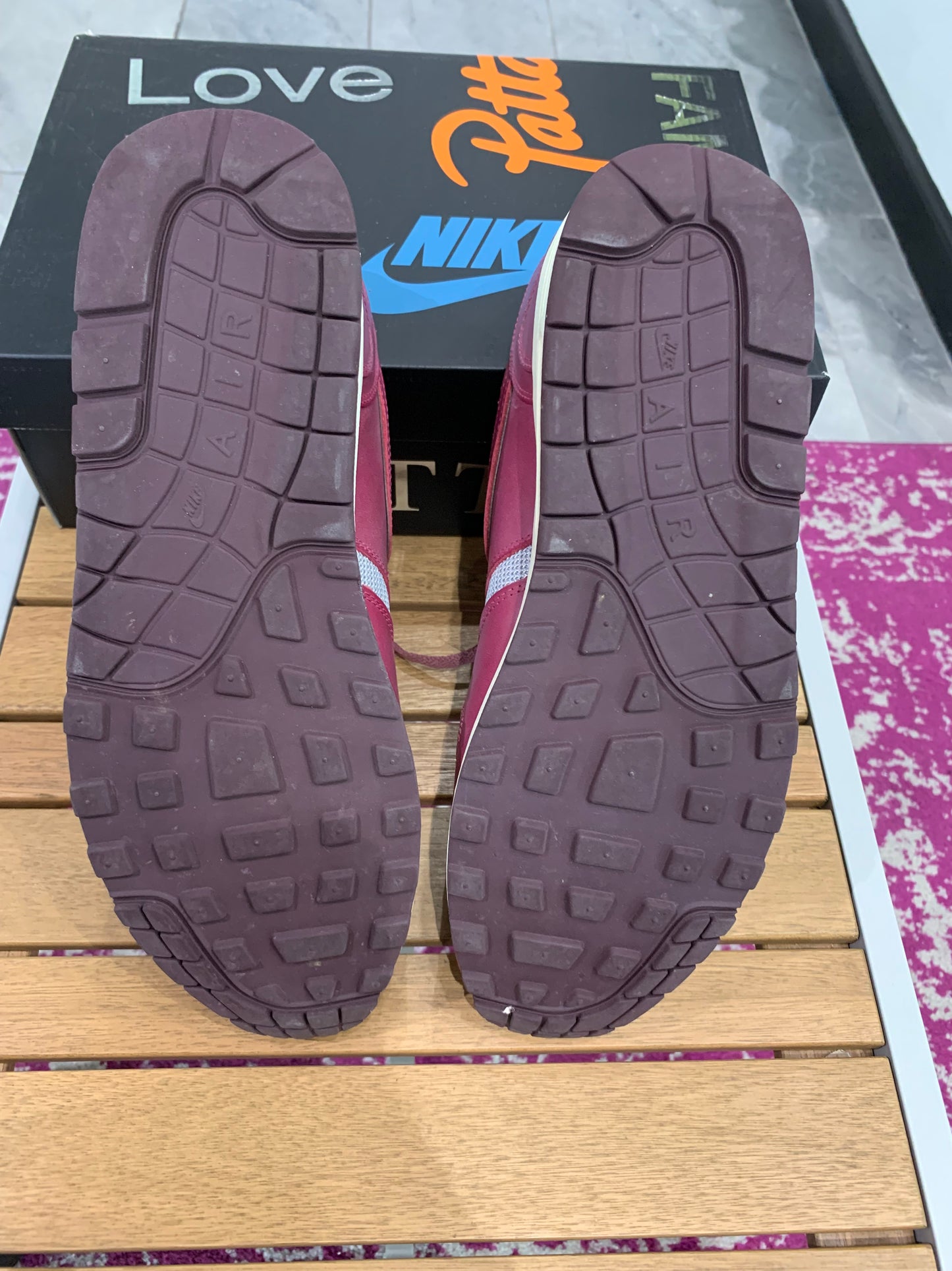 Nike Air Max 1 Patta Rush Maroon w/Bracelet (USED)