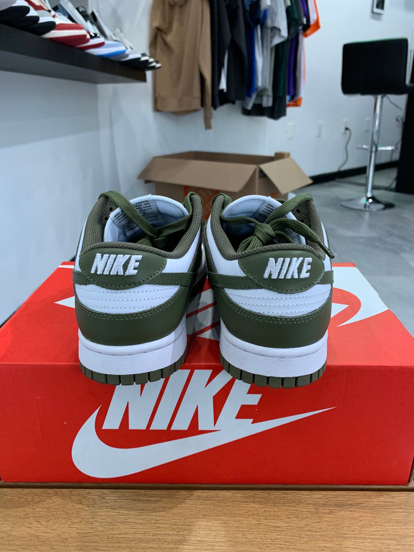 Nike Dunk Low Medium Olive (USED)
