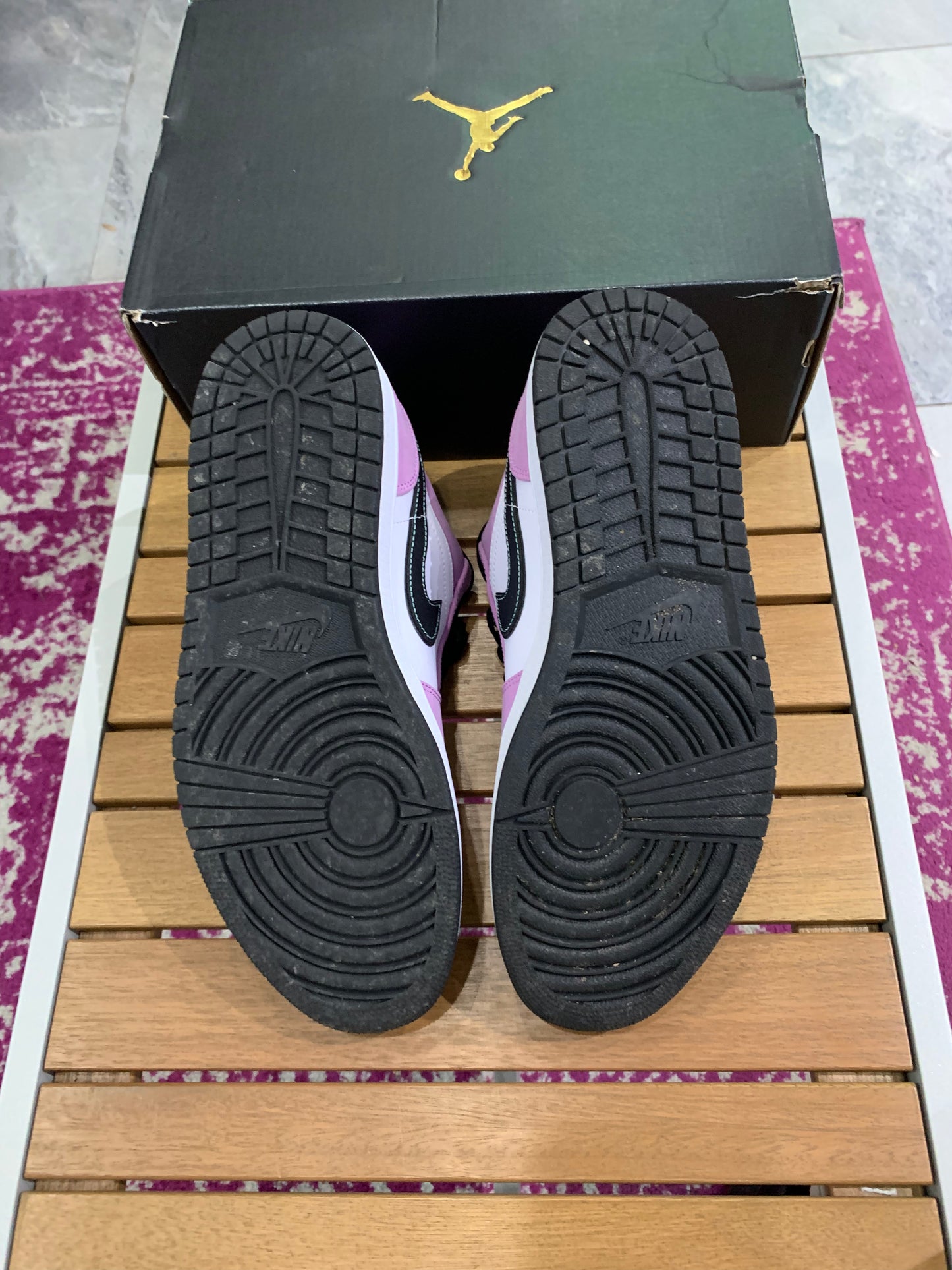 Air Jordan 1 Low Violet Shock (USED)