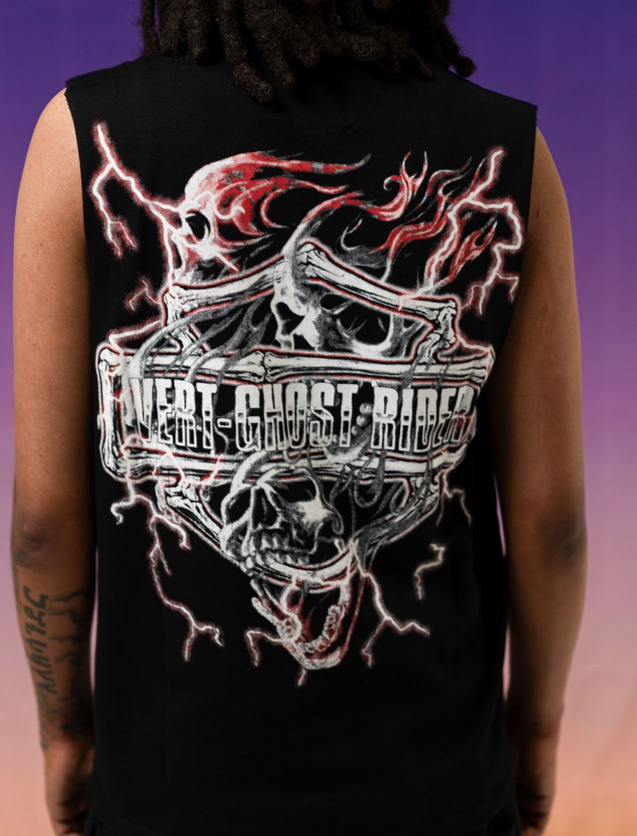 RetroVert FLAMING SKULL CUT-OFF SHIRT
