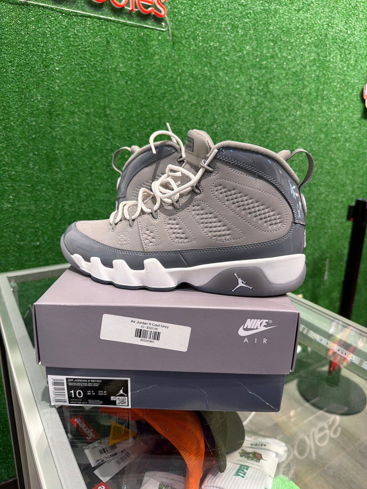 Air Jordan 9 Cool Grey…. (USED)