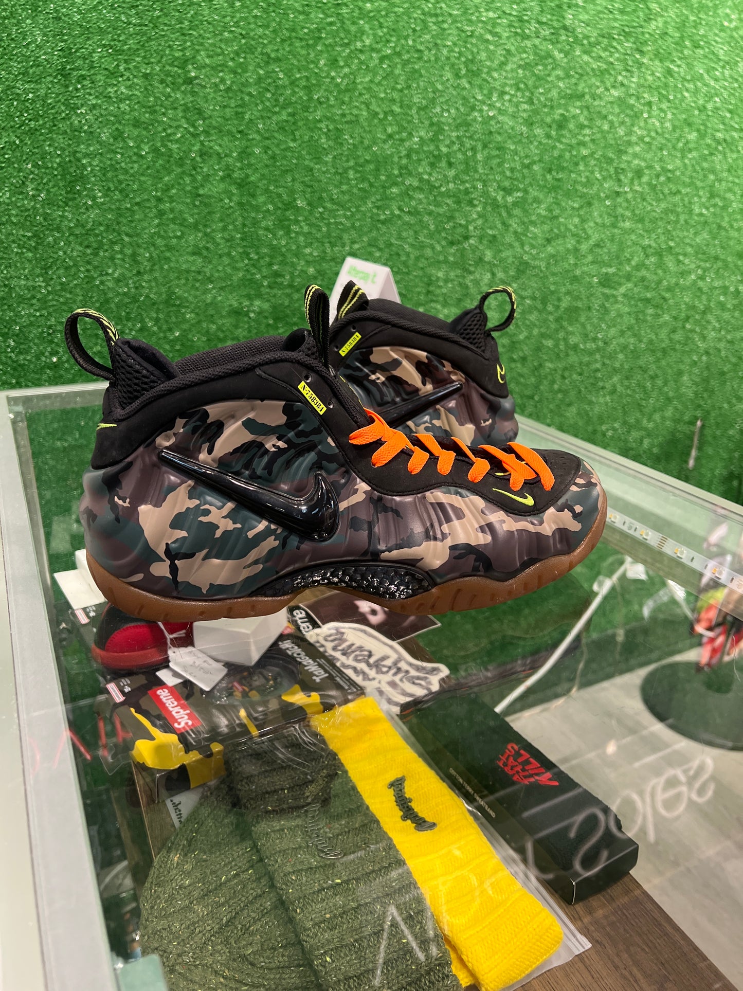 Nike Foamposite Camo (USED)