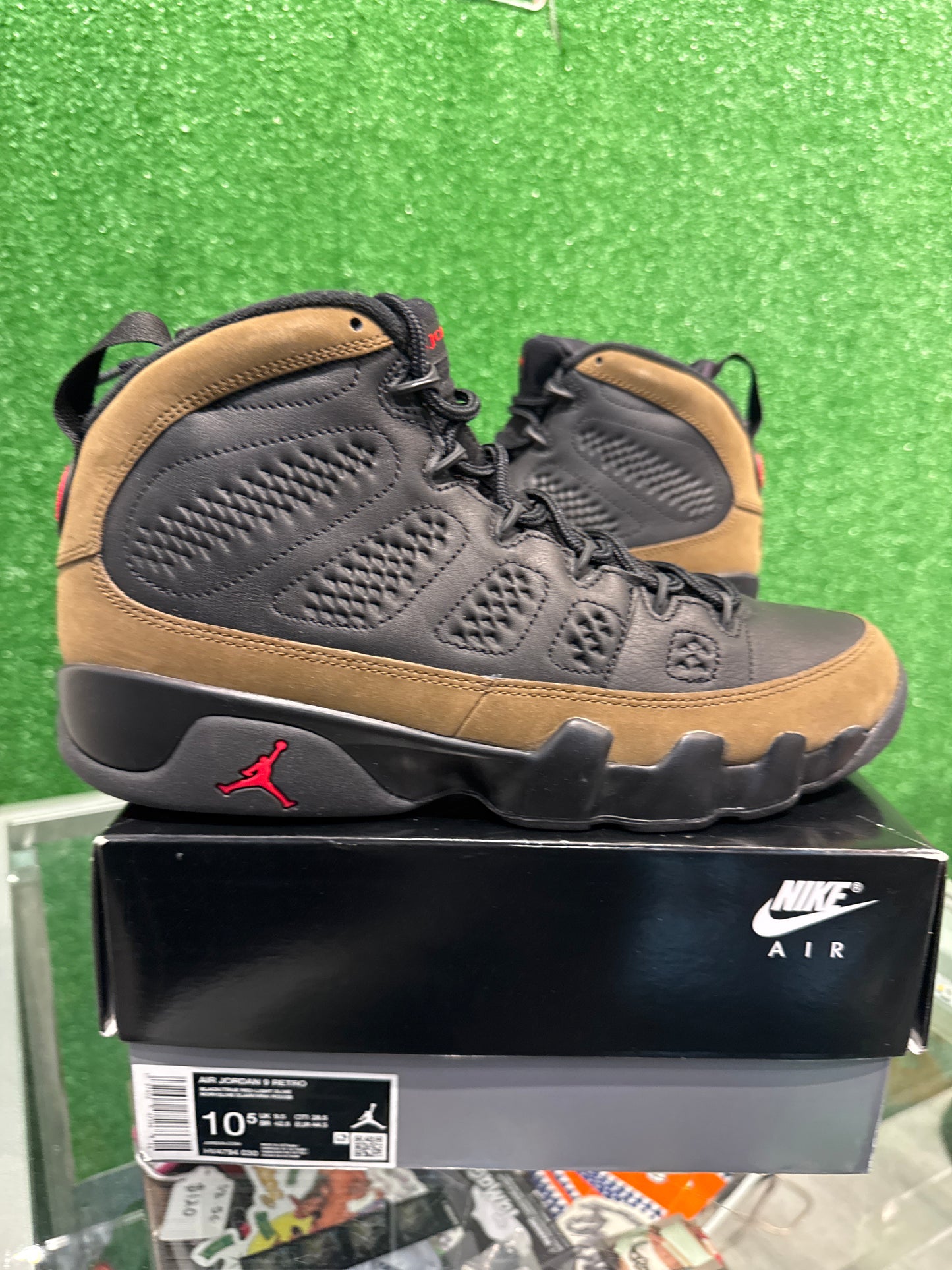 Air Jordan 9 olive (USED)