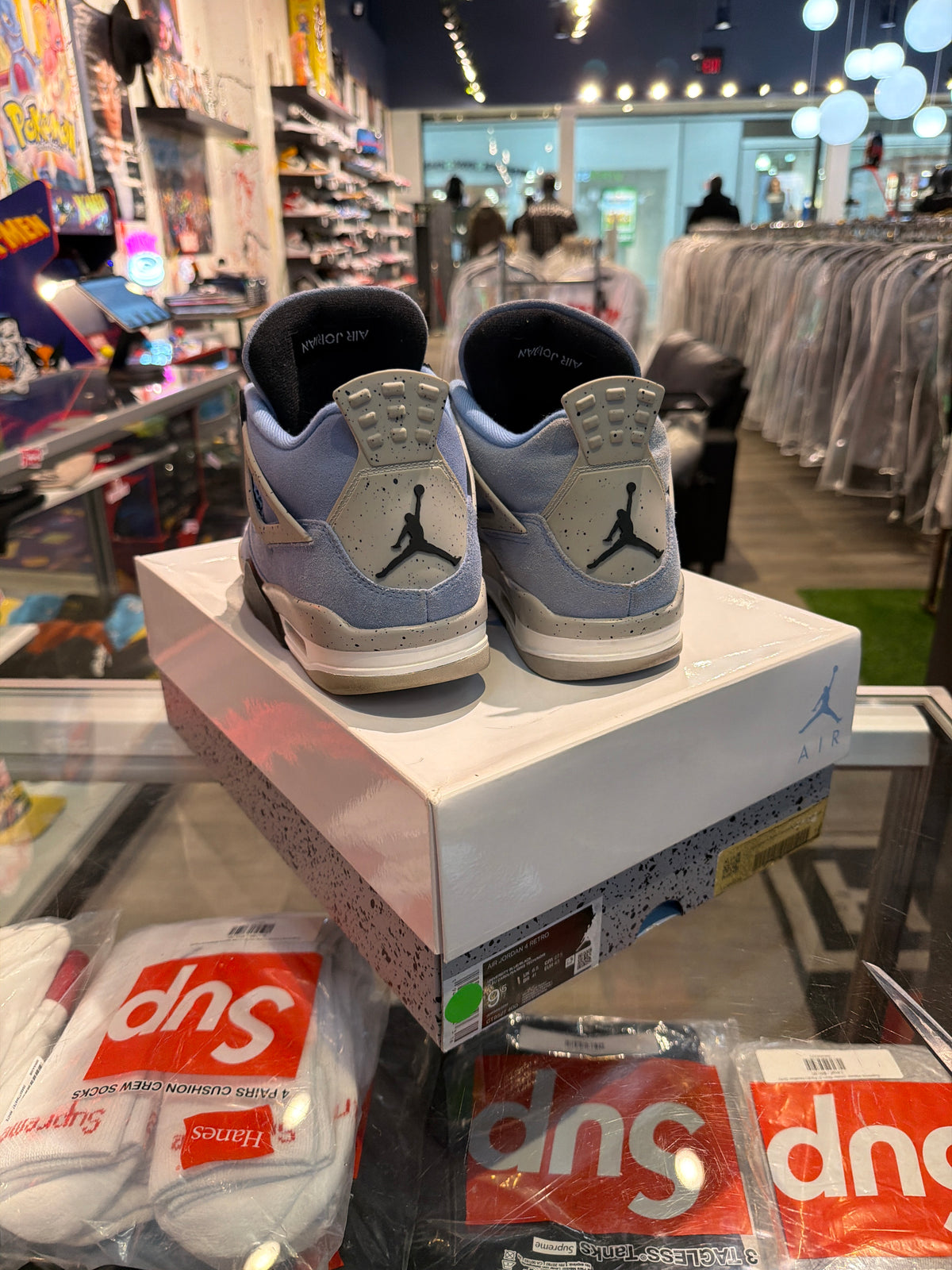 Air Jordan 4 University Blue (USED)
