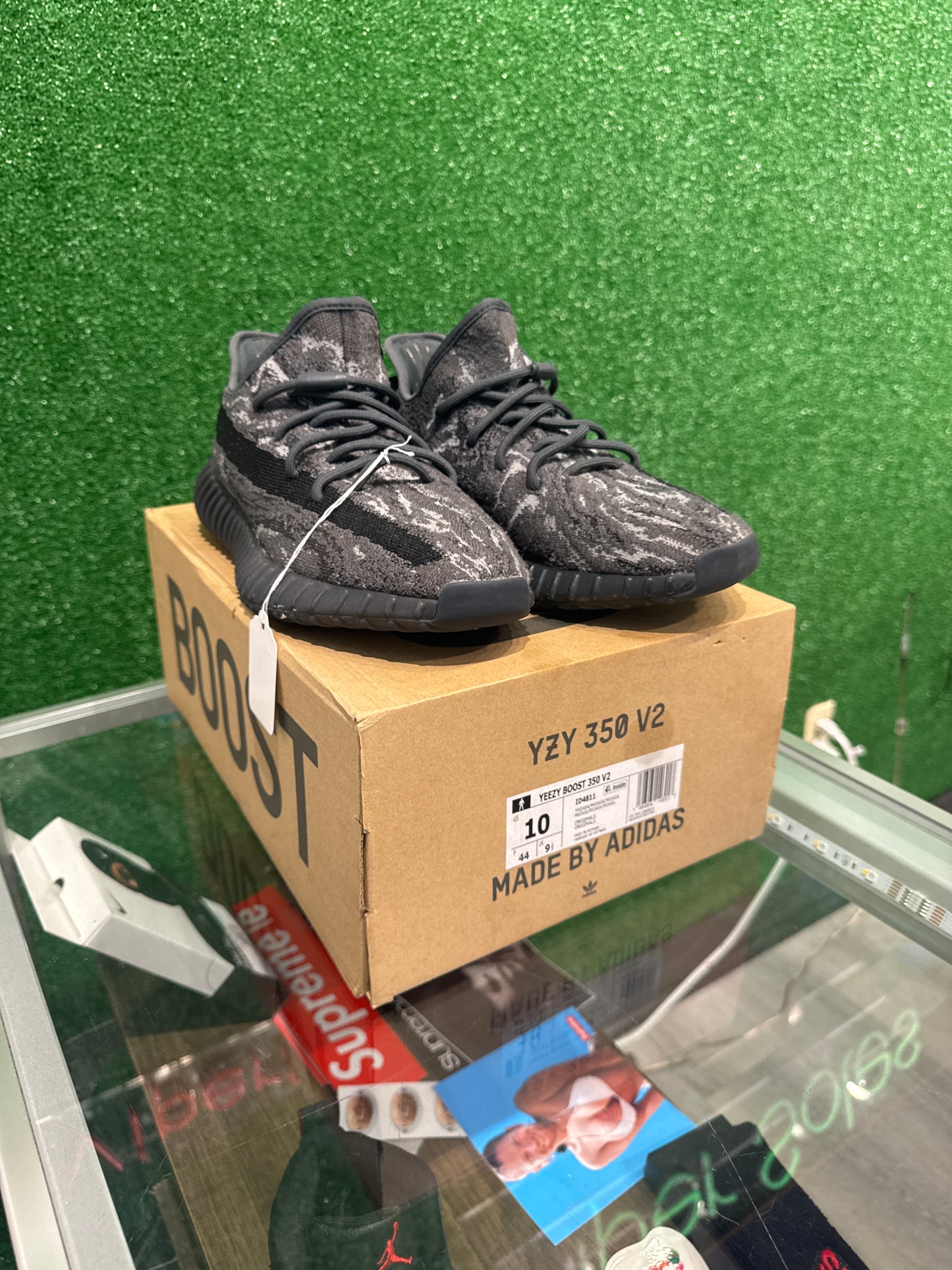 Yeezy 350 Dark Salt(USED)