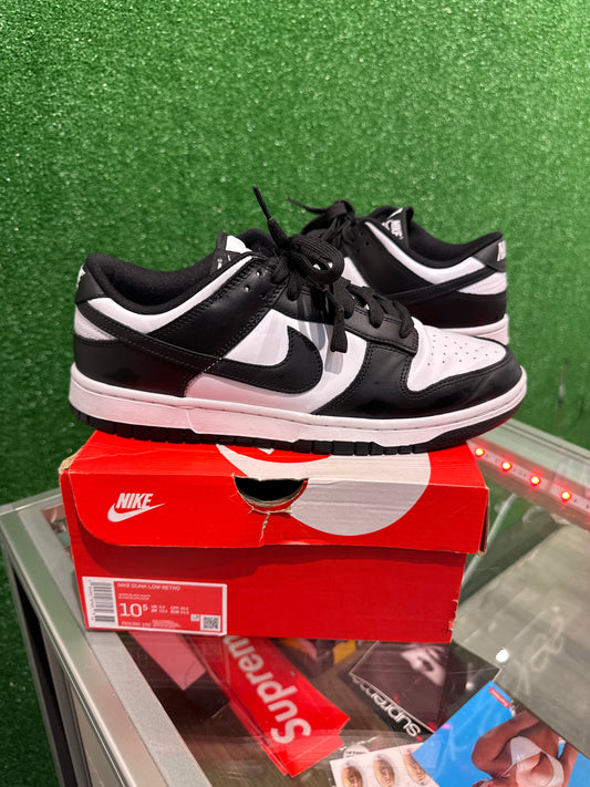 Nike Dunk Low Black and White Panda  (USED)
