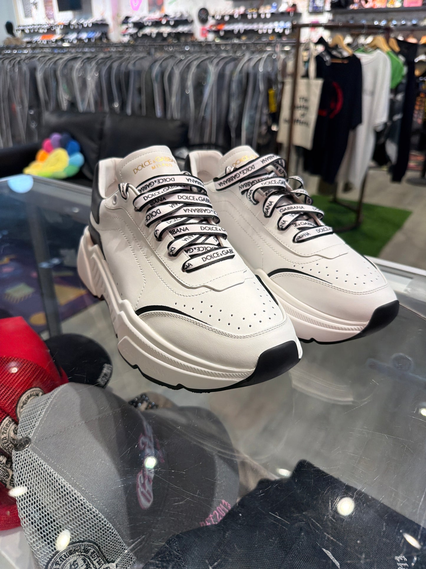 Dolce & Gabbana Daymaster
White Black (USED)