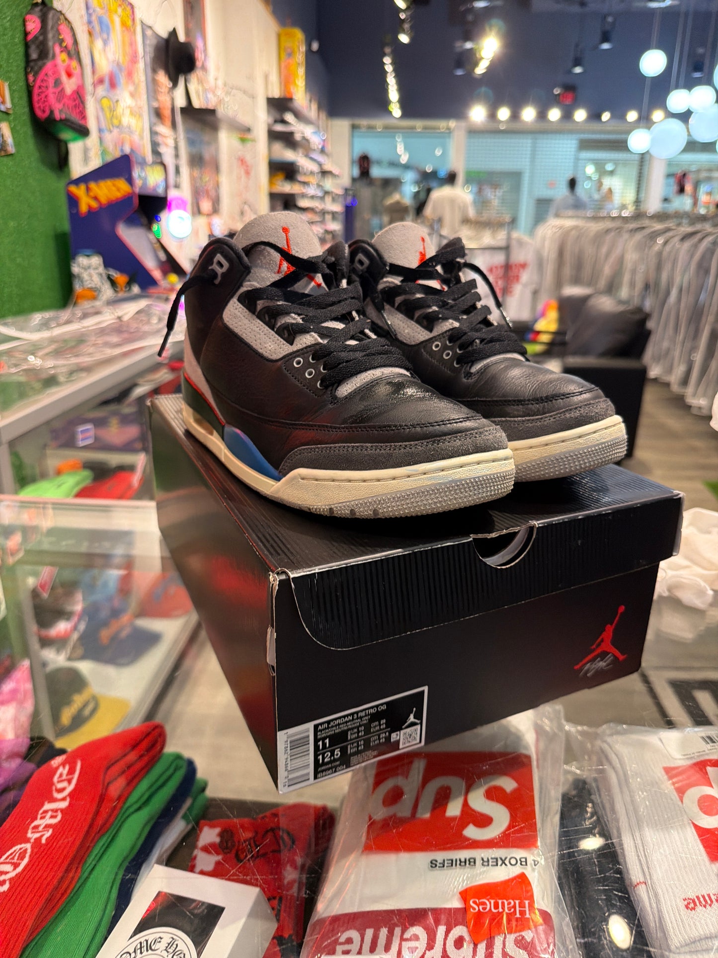 Air Jordan 3 Rare Air (USED) .