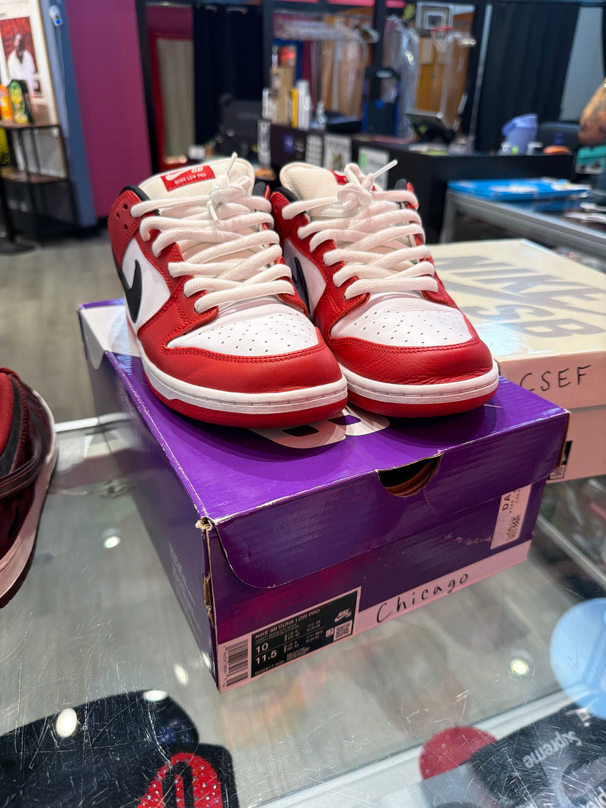 Nike sb dunk low Chicago (USED)