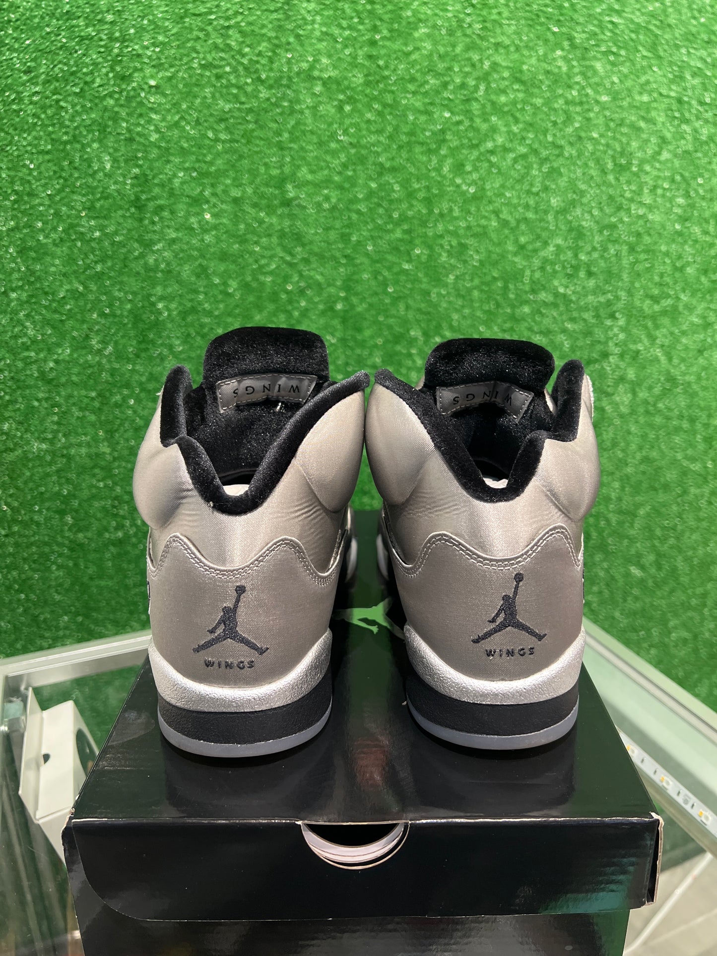 Air Jordan 5 Retro WMNS "Wings (2025)" (USED)