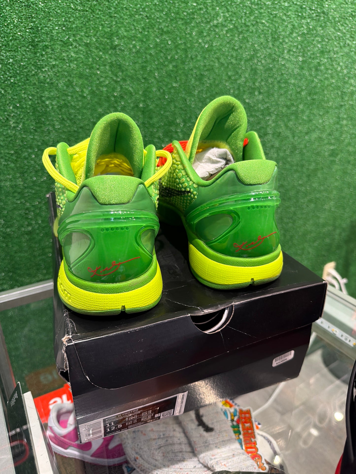 Nike Kobe 6 Grinch (USED)