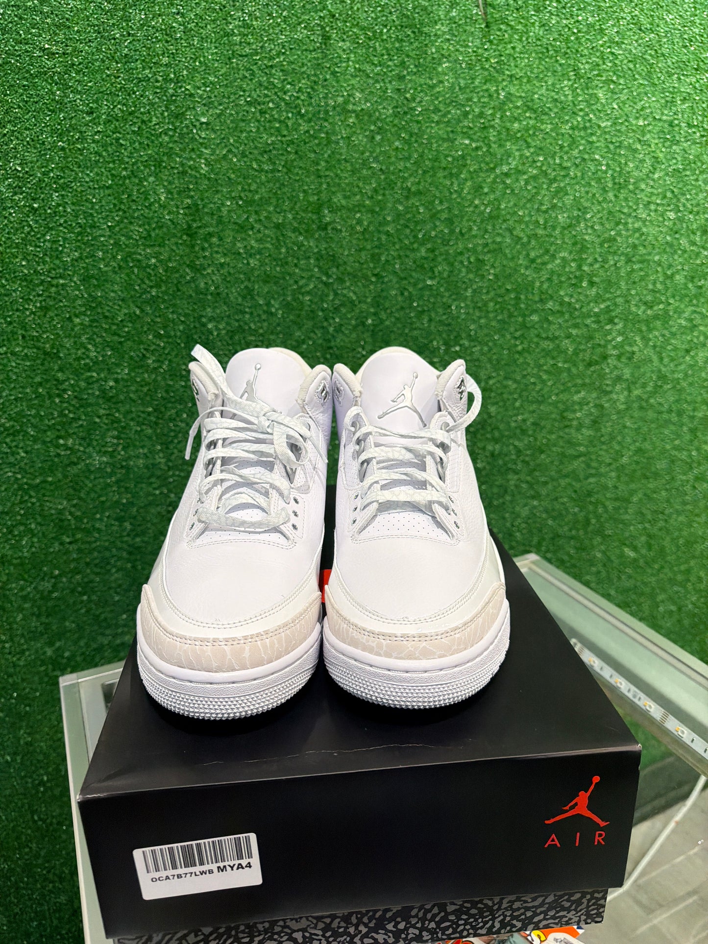 Air Jordan 3 pure money (USED)