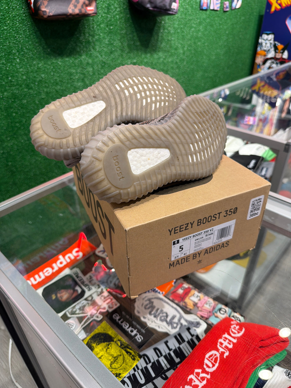 Yeezy Boost 350 Beluga Reflective (USED)