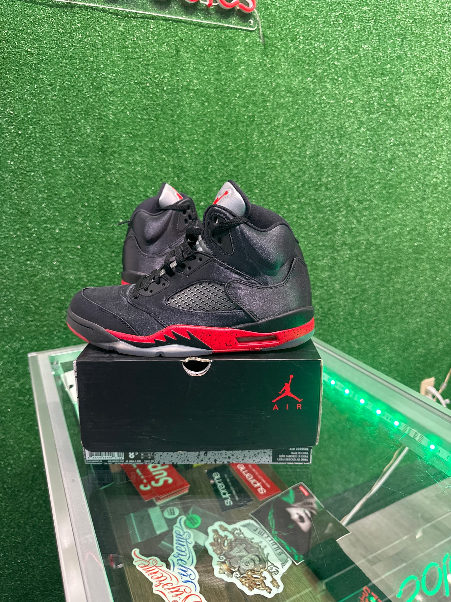 Air Jordan 5 satin bred (USED)