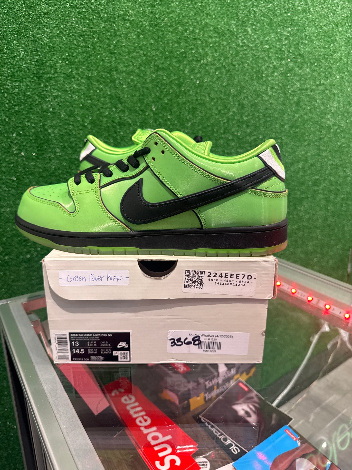 Nike sb dunk low power puff girl buttercup(USED)