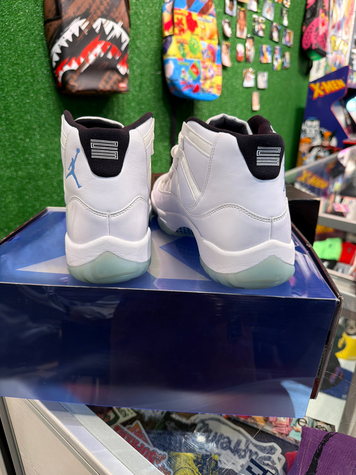 Air Jordan 11 Columbia legend blue (USED)