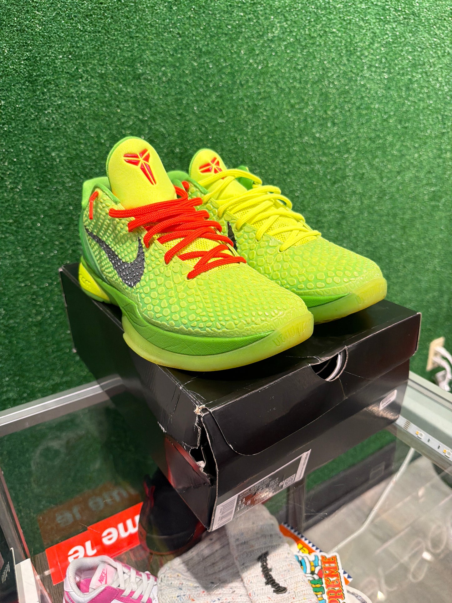 Nike Kobe 6 Grinch (USED)