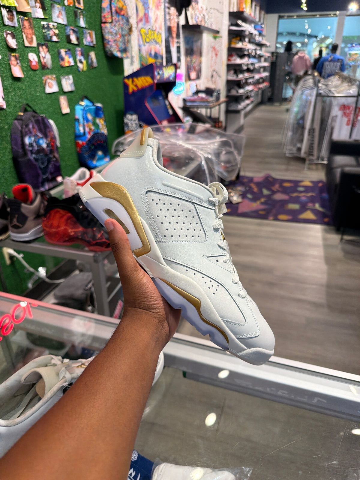Air Jordan 6 lunar