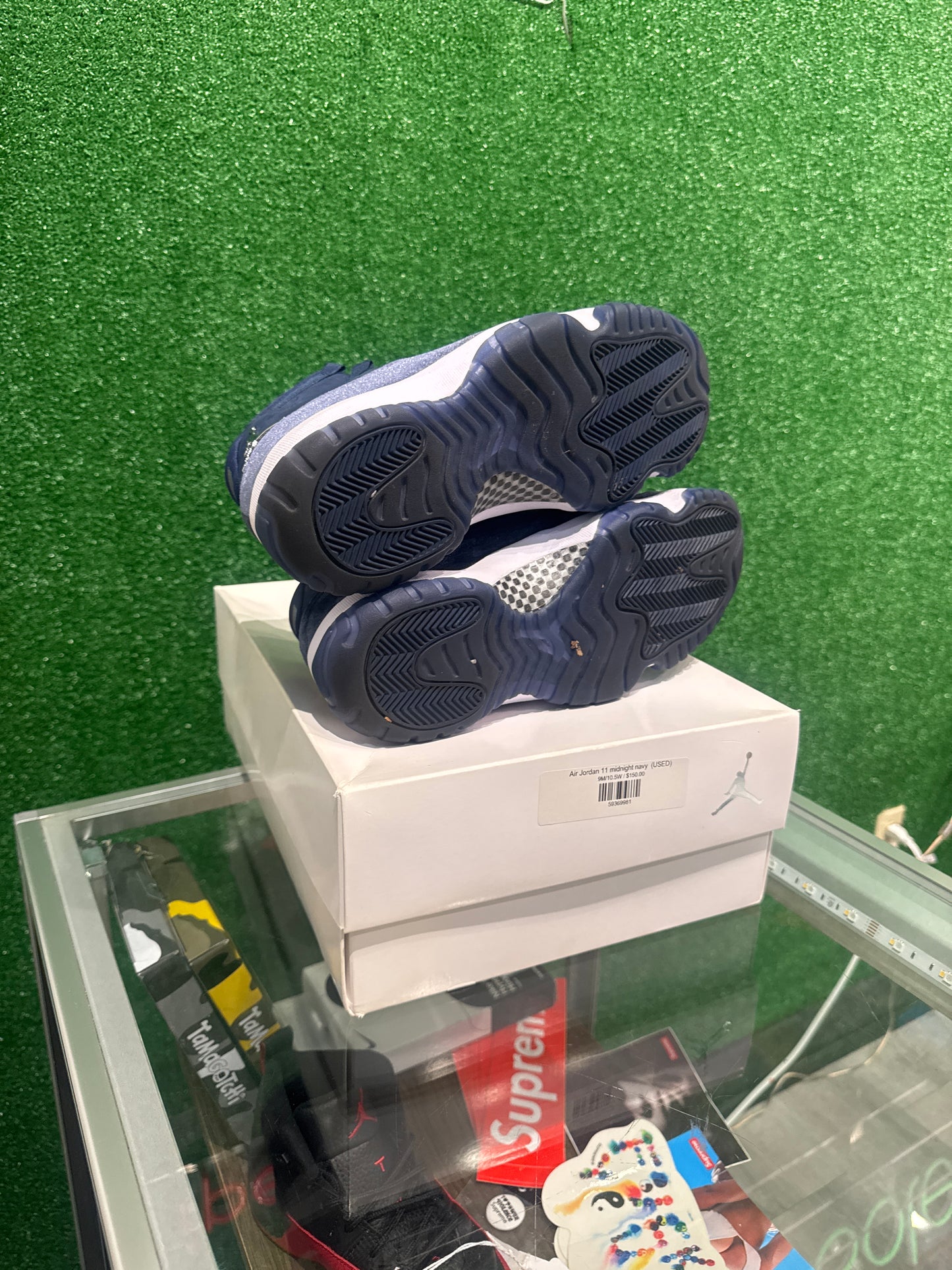Air Jordan 11 midnight navy (USED)