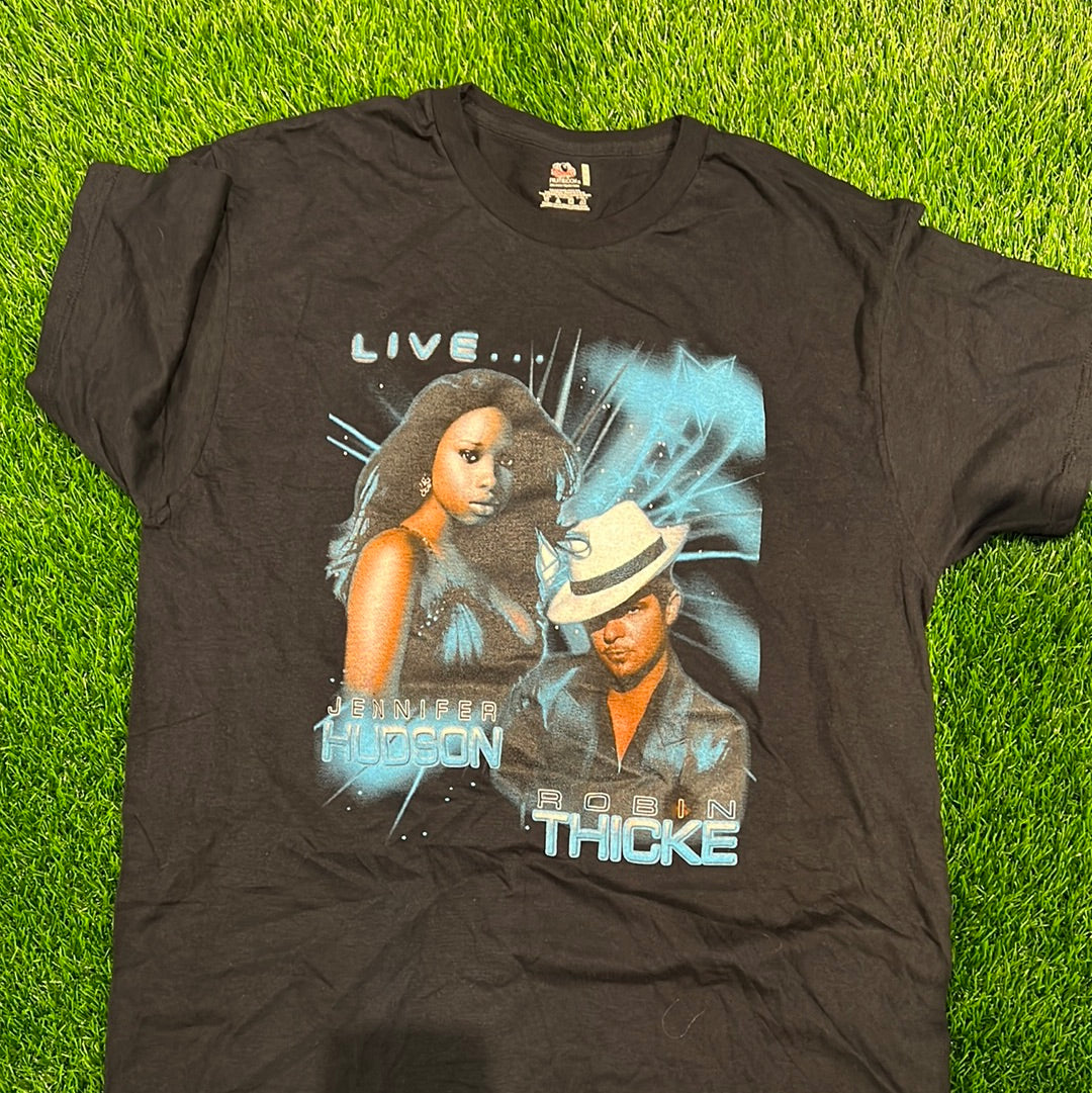 Jennifer Hudson and robin thicke tee