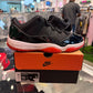 Air Jordan 11 low bred (USED)