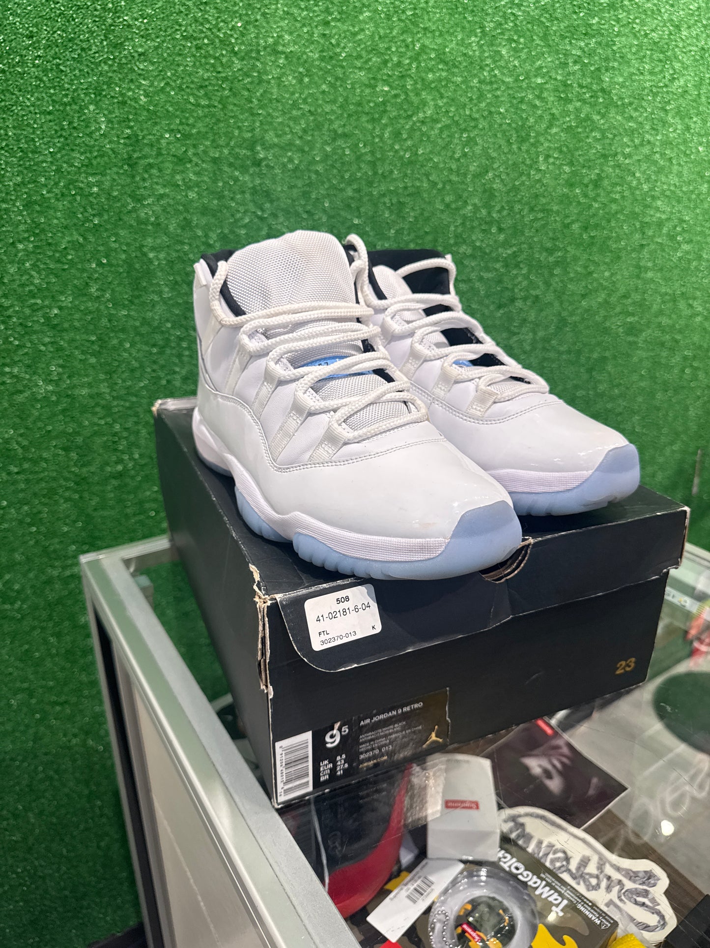 Air Jordan 11 Columbia legend blue .(USED)