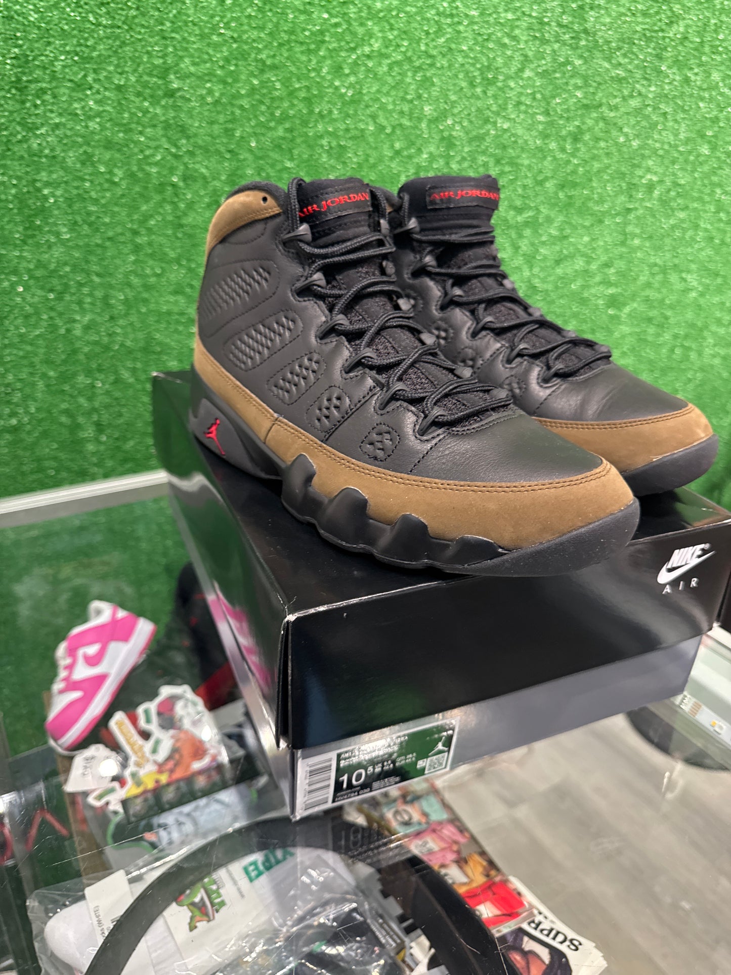 Air Jordan 9 olive (USED)