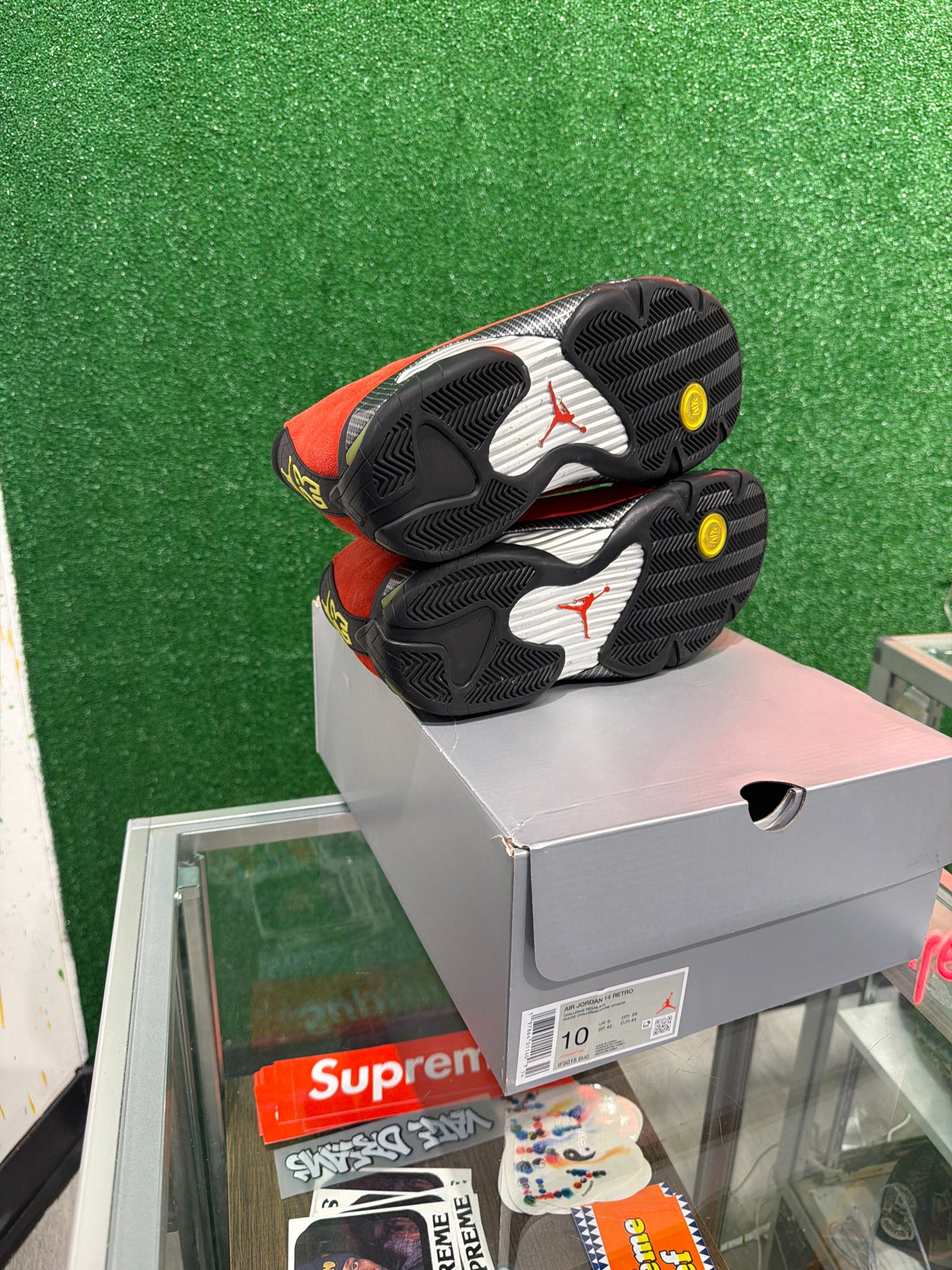 Air Jordan 14 Ferrari (USED)